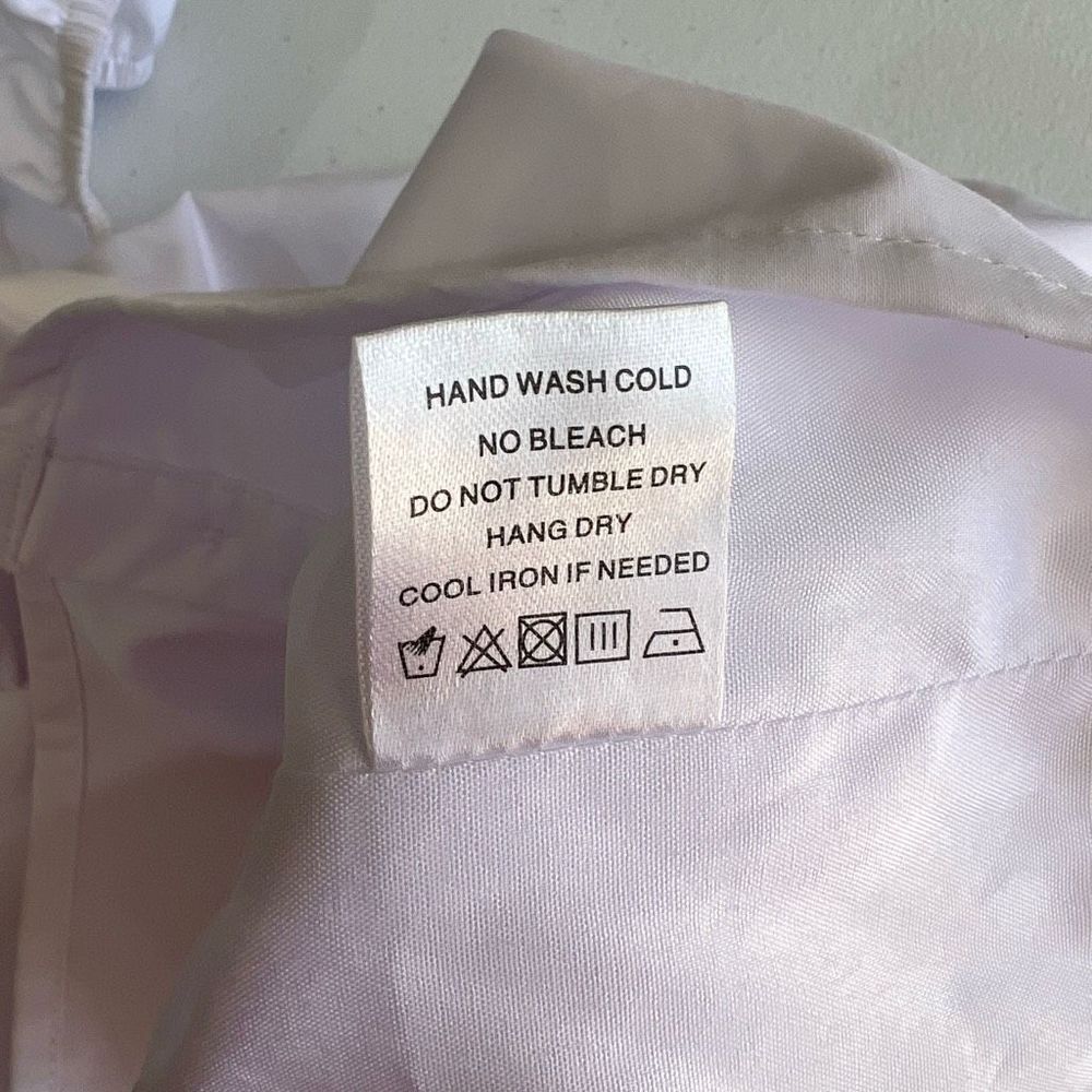 Superdown White Button Front Gabbie Ruched Crop T… - image 6